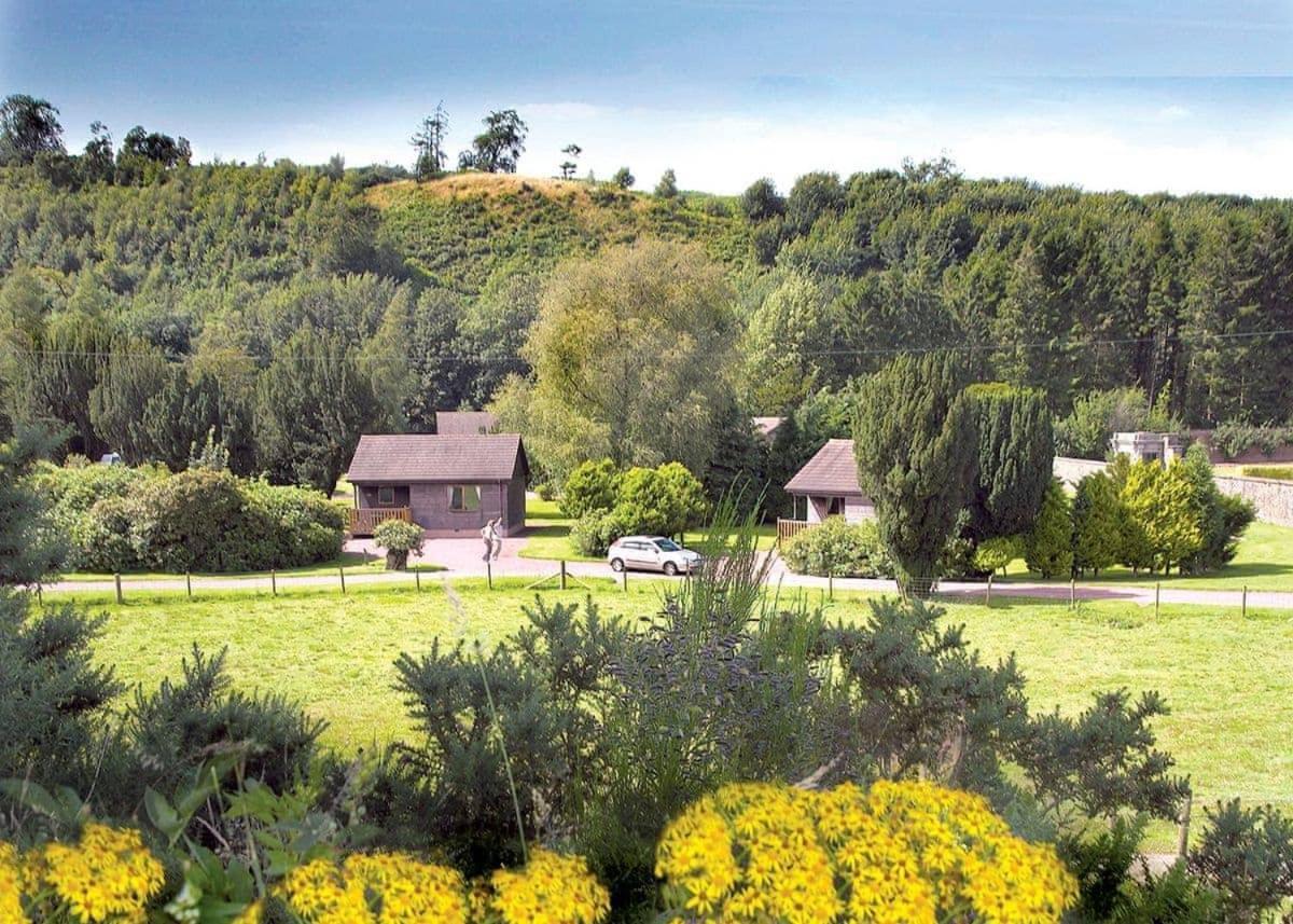 Queenshill Lodges Bridge of Dee Eksteriør bilde